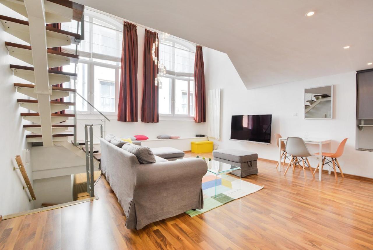 Ideal Pros Et Tourisme - Le Loft De Guise Avec Parking Prive Leilighet Nancy Eksteriør bilde
